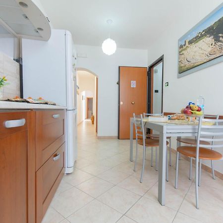 Appartamento Al Posto Giusto Сиракузы Экстерьер фото